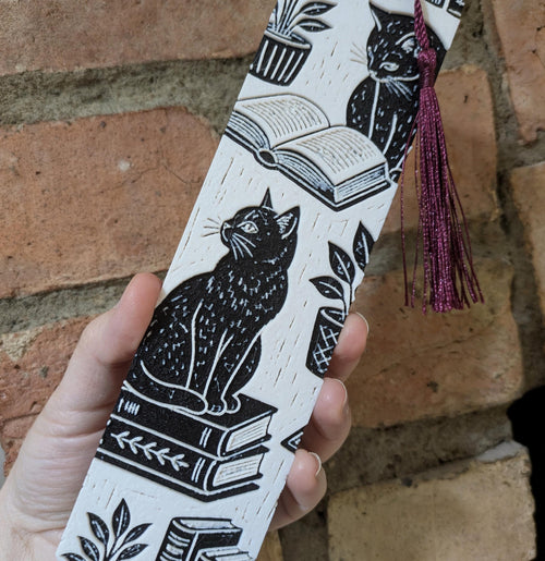 Cat Bookmark with Cats & Plants | Textured 3D Printed Bookmark | BookTok Gift